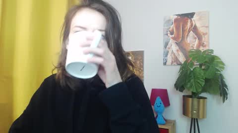 Snapshot of fancynadine chatting on November 24, 2025, 5:51 am Nadine online show from November 24, 2025, 5:51 am