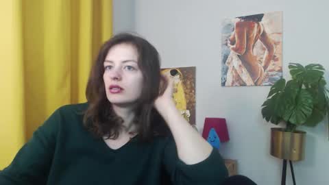 Snapshot of fancynadine chatting on December 3, 2025, 5:59 am Nadine online show from December 3, 2025, 5:59 am