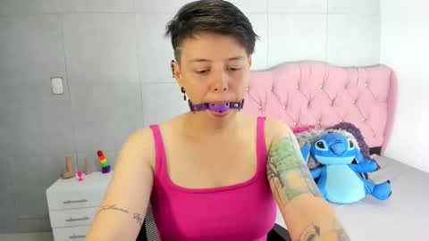 Snapshot of fanny_18 chatting on September 17, 2025, 1:51 am FANNY online show from September 17, 2025, 1:51 am