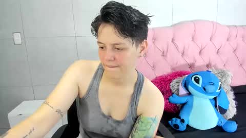 Snapshot of fanny_18 chatting on October 18, 2025, 3:53 am FANNY online show from October 18, 2025, 3:53 am