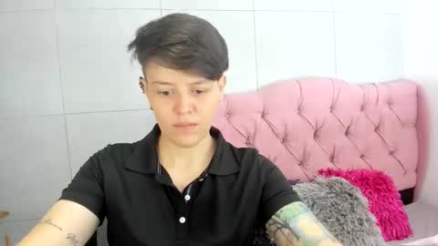 Snapshot of fanny_18 chatting on November 13, 2025, 7:57 pm FANNY online show from November 13, 2025, 7:57 pm