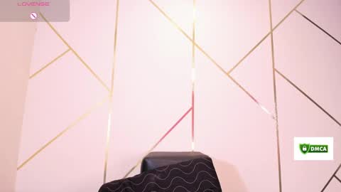 fantasy  online show from December 27, 2024, 5:16 pm