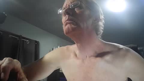 fantasyresort online show from February 13, 2026, 4:08 am