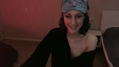 Snapshot of fapputa chatting on January 13, 2026, 10:15 pm Kira online show from January 13, 2026, 10:15 pm