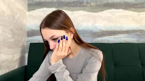 Anna Scovich online show from December 14, 2025, 11:04 am