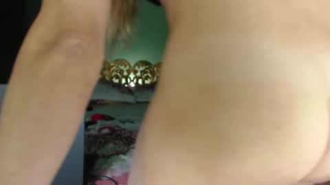 Snapshot of farfalina_hot chatting on September 29, 2025, 5:01 am farfalina online show from September 29, 2025, 5:01 am