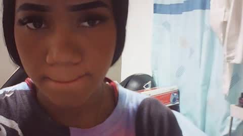 farianna_hot online show from May 24, 2026, 9:42 pm