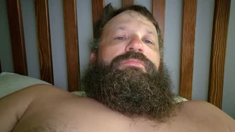 Snapshot of farm2boy chatting on October 7, 2025, 10:45 am Farm2boy online show from October 7, 2025, 10:45 am