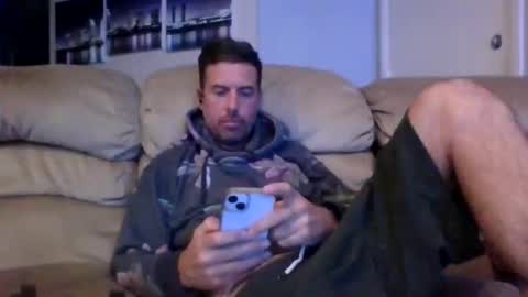 Snapshot of fat_dick_brian chatting on March 27, 2026, 1:00 pm FATdickBOY online show from March 27, 2026, 1:00 pm