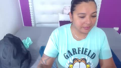 fat_naughtyass online show from February 18, 2026, 2:24 pm