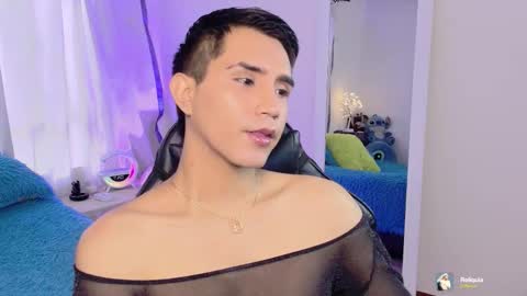 Snapshot of fatass_420 chatting on November 11, 2025, 3:56 pm Johan online show from November 11, 2025, 3:56 pm