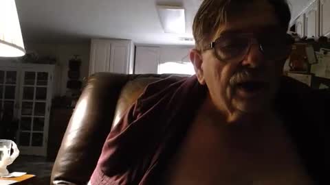 Snapshot of fatdickad chatting on February 16, 2026, 11:39 am fatdickad online show from February 16, 2026, 11:39 am