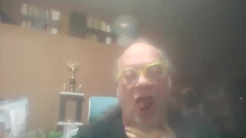 Snapshot of fatfreddythecat chatting on January 9, 2026, 11:17 pm Fred. online show from January 9, 2026, 11:17 pm