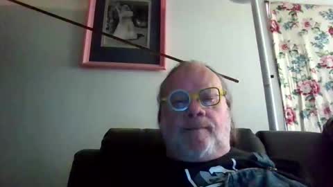 Snapshot of fatfreddythecat chatting on February 22, 2026, 6:28 pm Fred. online show from February 22, 2026, 6:28 pm
