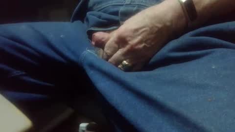 Snapshot of fatfreddythecat chatting on February 26, 2026, 11:37 pm Fred. online show from February 26, 2026, 11:37 pm