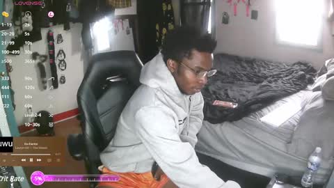 Grape online show from December 10, 2024, 2:28 pm