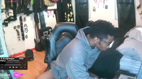 Grape online show from December 11, 2024, 4:09 pm