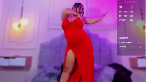 Snapshot of fatima_essence chatting on September 23, 2025, 1:36 pm online show from September 23, 2025, 1:36 pm