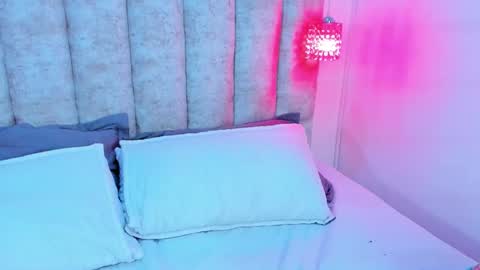 Snapshot of fatima_essence chatting on October 10, 2025, 8:08 pm online show from October 10, 2025, 8:08 pm