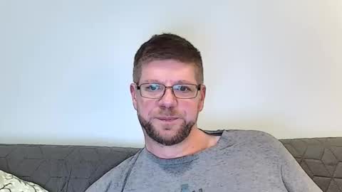 fattenmenow online show from November 21, 2025, 11:25 pm