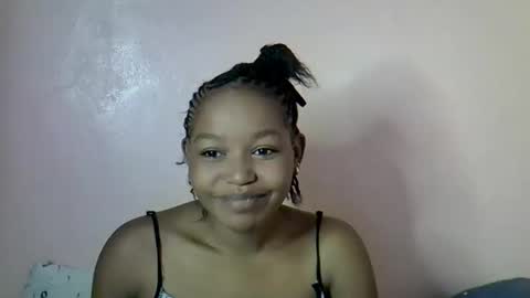 Snapshot of fay_love chatting on February 9, 2026, 9:24 am love online show from February 9, 2026, 9:24 am