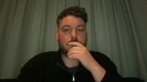 fayaa123 online show from April 11, 2026, 6:45 pm