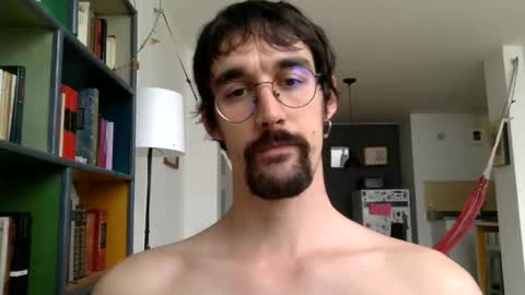 Snapshot of fazzbinderx chatting on October 19, 2025, 10:10 pm fazzbinder online show from October 19, 2025, 10:10 pm