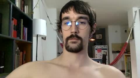 Snapshot of fazzbinderx chatting on October 24, 2025, 10:39 pm fazzbinder online show from October 24, 2025, 10:39 pm