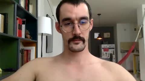 Snapshot of fazzbinderx chatting on January 10, 2026, 10:03 pm fazzbinder online show from January 10, 2026, 10:03 pm