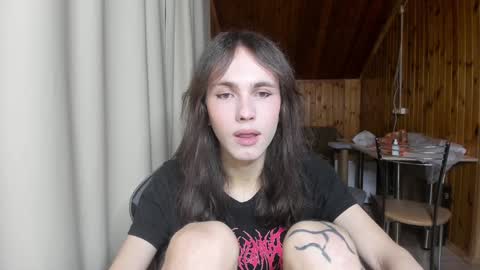 Mark online show from December 21, 2024, 10:30 pm