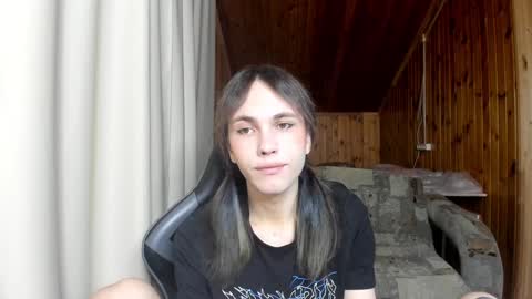 Mark online show from January 21, 2025, 8:32 pm