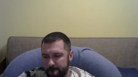 Snapshot of feb82 chatting on February 18, 2026, 2:35 pm feb82 online show from February 18, 2026, 2:35 pm