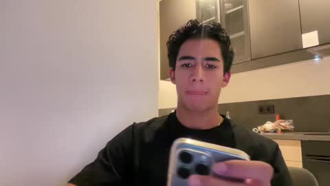 fedetwink online show from October 30, 2025, 2:24 am