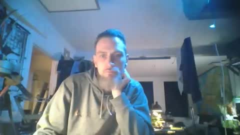 Snapshot of feelfemdom chatting on October 30, 2025, 4:52 pm feelfemdom online show from October 30, 2025, 4:52 pm