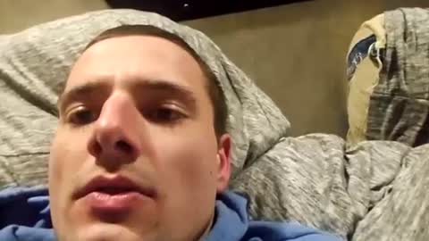 Snapshot of feelingverynaughty chatting on January 10, 2025, 1:32 am ask me online show from January 10, 2025, 1:32 am