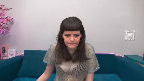 Laura online show from June 17, 2026, 12:13 am