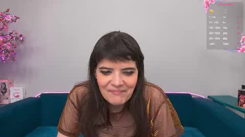 Laura online show from July 17, 2026, 2:07 am