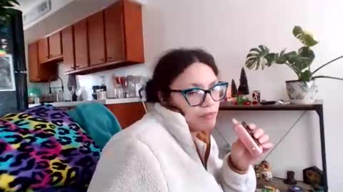 Snapshot of feetnymph chatting on February 22, 2026, 6:06 pm Soley online show from February 22, 2026, 6:06 pm