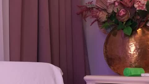 Snapshot of feliciakrige chatting on September 11, 2025, 8:09 pm FeliciaKrige online show from September 11, 2025, 8:09 pm