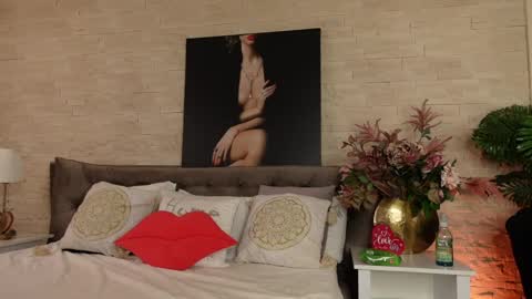 FeliciaKrige online show from April 9, 2026, 8:25 pm