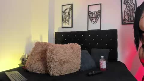 felina online show from July 1, 2026, 6:29 pm