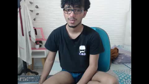 Snapshot of felipecams chatting on September 12, 2025, 12:22 am andres felipe benitez online show from September 12, 2025, 12:22 am