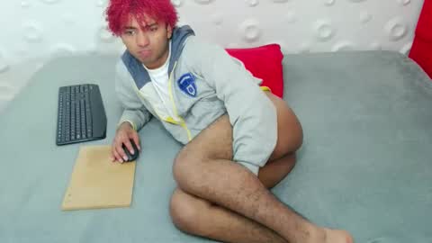 Snapshot of felipecams chatting on November 30, 2025, 2:37 am andres felipe benitez online show from November 30, 2025, 2:37 am