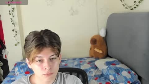 Snapshot of felix_leex chatting on October 26, 2025, 6:58 pm Felix leex online show from October 26, 2025, 6:58 pm