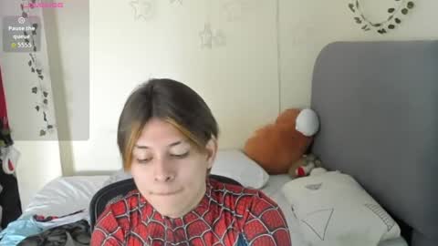 Snapshot of felix_leex chatting on October 30, 2025, 7:58 pm Felix leex online show from October 30, 2025, 7:58 pm