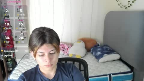 Snapshot of felix_leex chatting on December 15, 2025, 7:18 pm Felix leex online show from December 15, 2025, 7:18 pm