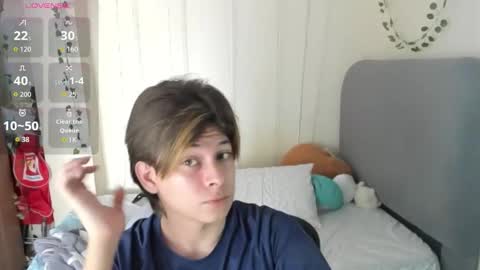 Snapshot of felix_leex chatting on January 9, 2026, 7:04 pm Felix leex online show from January 9, 2026, 7:04 pm