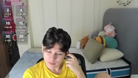 Snapshot of felix_leex chatting on February 19, 2026, 6:48 pm Felix leex online show from February 19, 2026, 6:48 pm