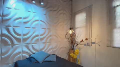 Snapshot of felix_mateo chatting on December 16, 2025, 7:30 pm felix_mateo online show from December 16, 2025, 7:30 pm