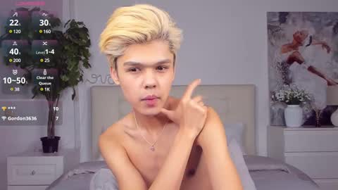 Snapshot of felix_rey chatting on March 5, 2025, 10:32 pm Felix online show from March 5, 2025, 10:32 pm